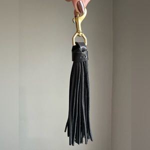Brand NEW Grand Tassel Charm | Peppercorn